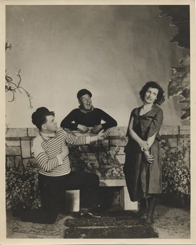 Sc&egrave;ne de la pi&egrave;ce L'Innocente (1935)