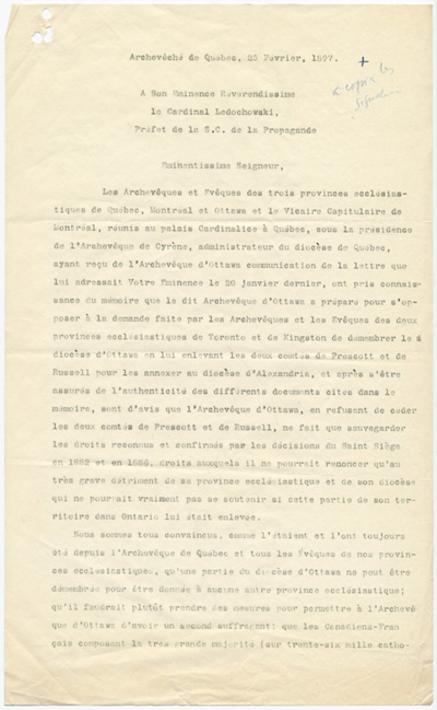 Reproduction de la premi&egrave;re page d’une copie d’une lettre de repr&eacute;sentants de la hi&eacute;rarchie catholique du Qu&eacute;bec au cardinal Ledochowski, pr&eacute;fet de la Sacr&eacute;e Congr&eacute;gation de la propagande de la foi, &agrave; Rome, 25 f&eacute;vrier 1897.