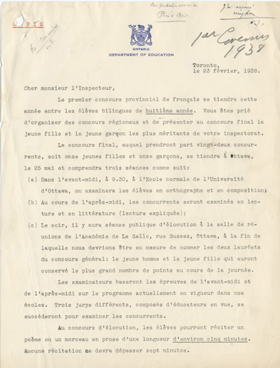 Reproduction de la premi&egrave;re page d’une lettre circulaire envoy&eacute;e aux inspecteurs annon&ccedil;ant le premier concours provincial de fran&ccedil;ais, par Robert Gauthier, directeur de l’enseignement du fran&ccedil;ais au minist&egrave;re de l’&Eacute;ducation de l’Ontario, 23 f&eacute;vrier 1938.