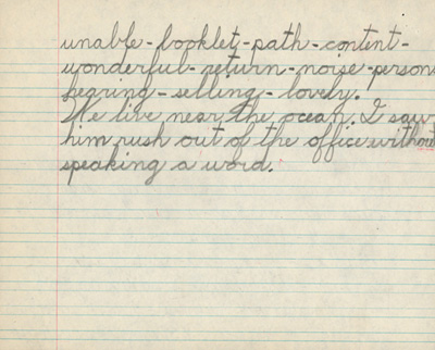 Reproduction de la douzi&egrave;me page du cahier d’examen de d&eacute;cembre 1945 de Jacques Faucher, &eacute;l&egrave;ve de quatri&egrave;me ann&eacute;e &agrave; l’&eacute;cole Guigues, Ottawa (Ontario), comprenant son examen d’orthographe anglaise (spelling), 1945.
